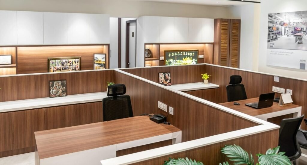 hybrid office interior layout